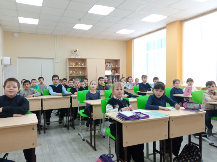 В рамках недели искусства для учащихся были проведены уроки и мероприятия посвящённые её величеству - Музыке..